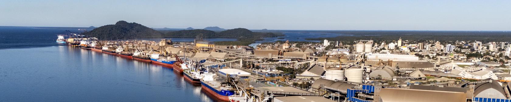 Portos_Paranagua_e_Antonina.jpg